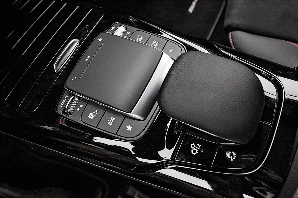 Mercedes-AMG A 45 S Mercedes-AMG A 45 S