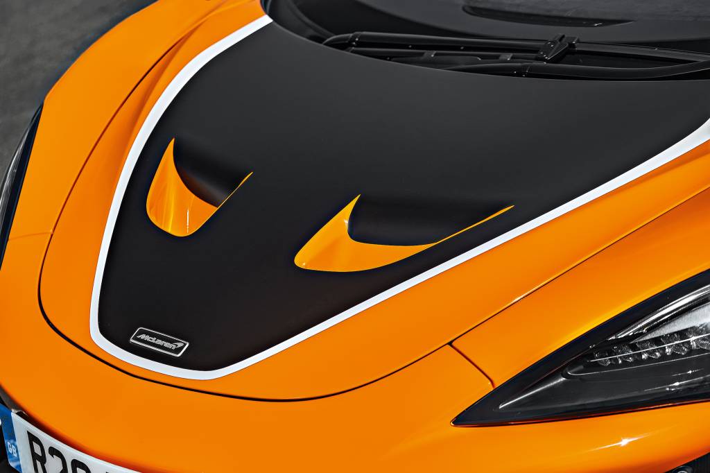 McLaren-620R-Media-Drives_06 McLaren-620R-Media-Drives_06