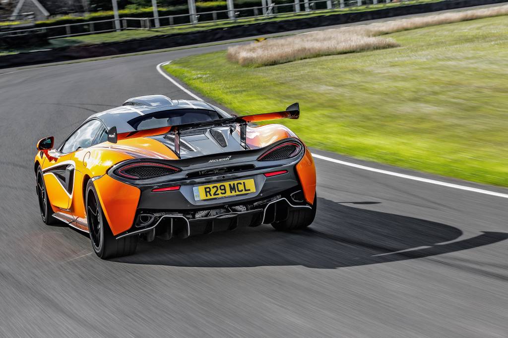 McLaren-620R-Media-Drives_106-V1 McLaren-620R-Media-Drives_106-V1