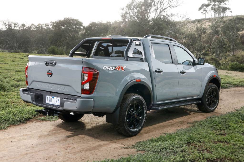 Nissan-Navara-2021-15-1 Nissan-Navara-2021-15-1