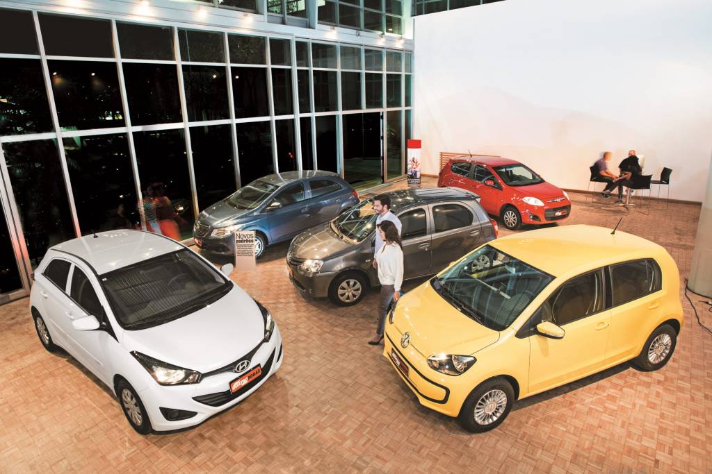 Carros usados estão valorizando em 2020 – e a culpa é dos novos