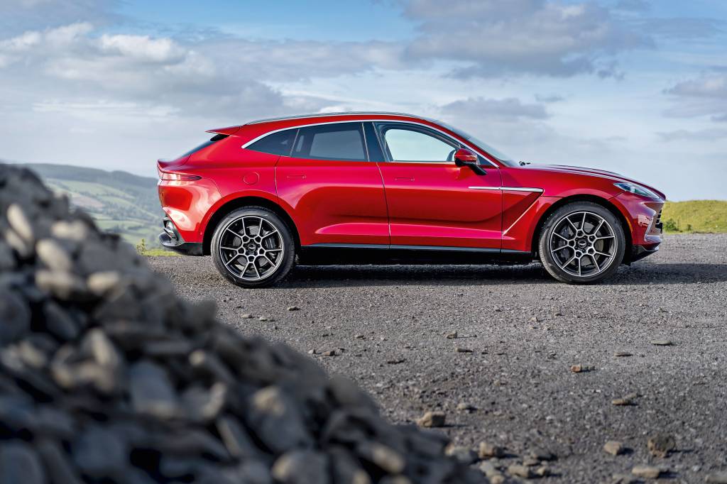 Aston Martin DBX Aston Martin DBX