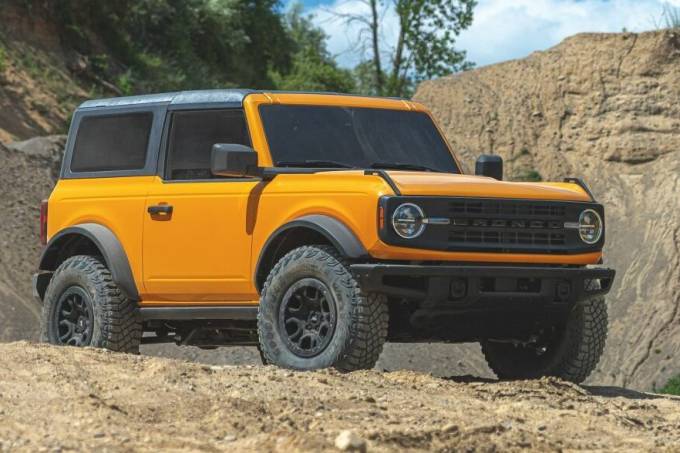 ford_bronco_2-door_first_edition_sasquatch_pkg._preproduction_49_03cc035d08f906cb