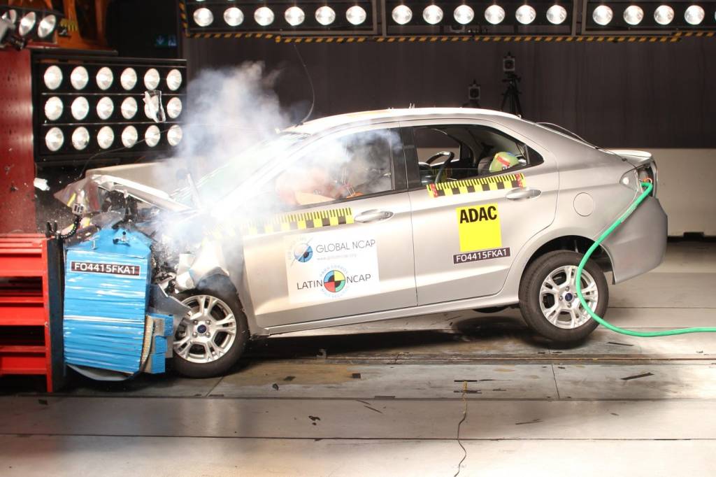 Hyundai HB20 e Ford Ka zeram teste do Latin NCAP com novo protocolo