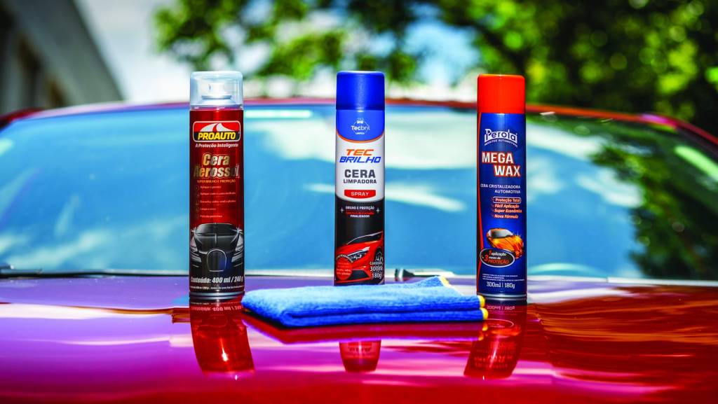 Ceras em spray para o carro são práticas, mas uso exige critério