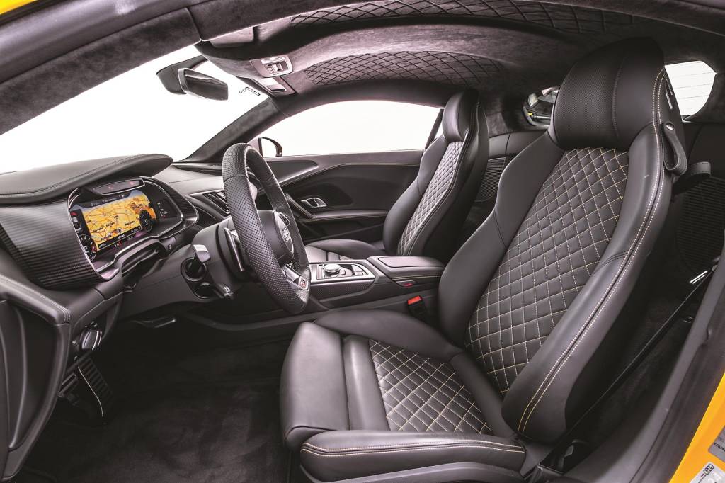 Audi R8 V10 Performance 2020 (4) Audi R8 V10 Performance 2020 amarelo bancos