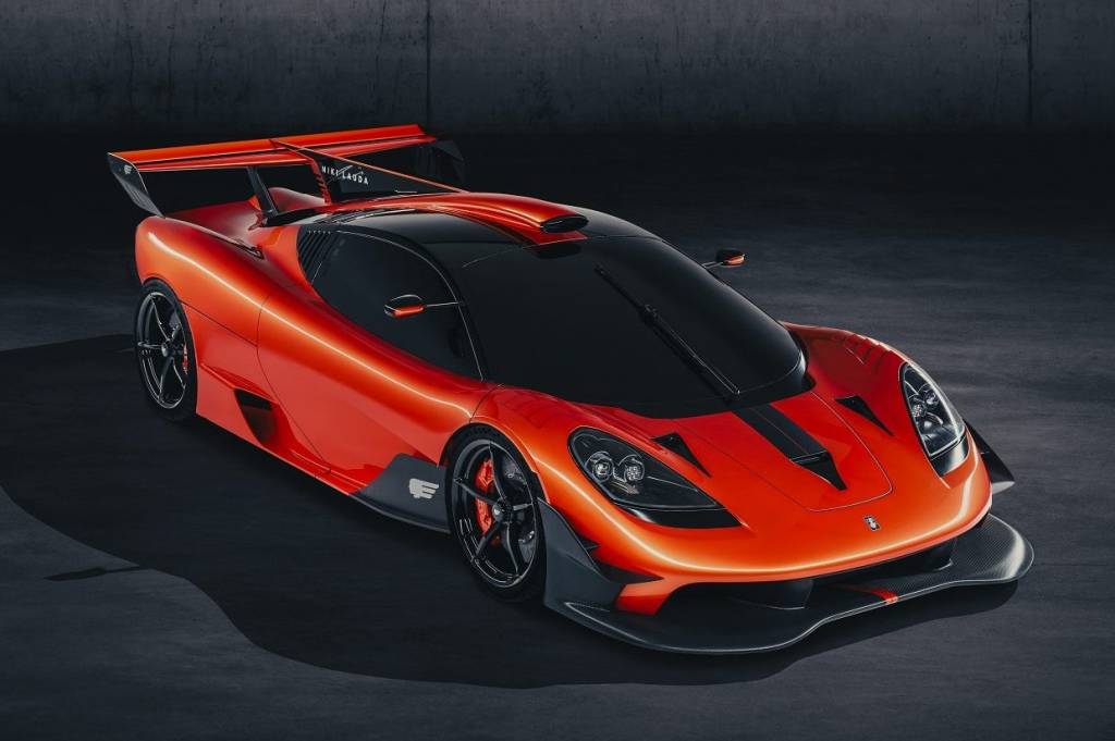 Gordon Murray Automotive T.50s Gordon Murray deixou rico legado na Fórmula 1, mas quer se superar com a marca de hipercarros que fundou