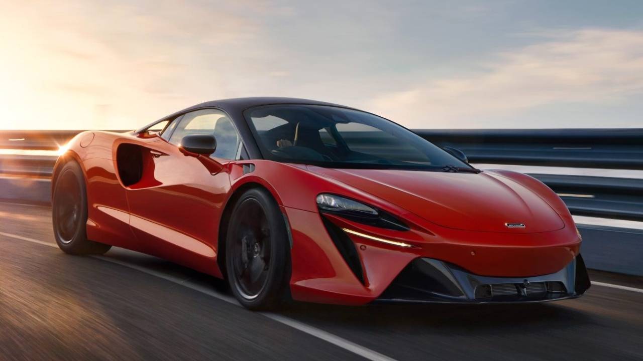 mclaren artura