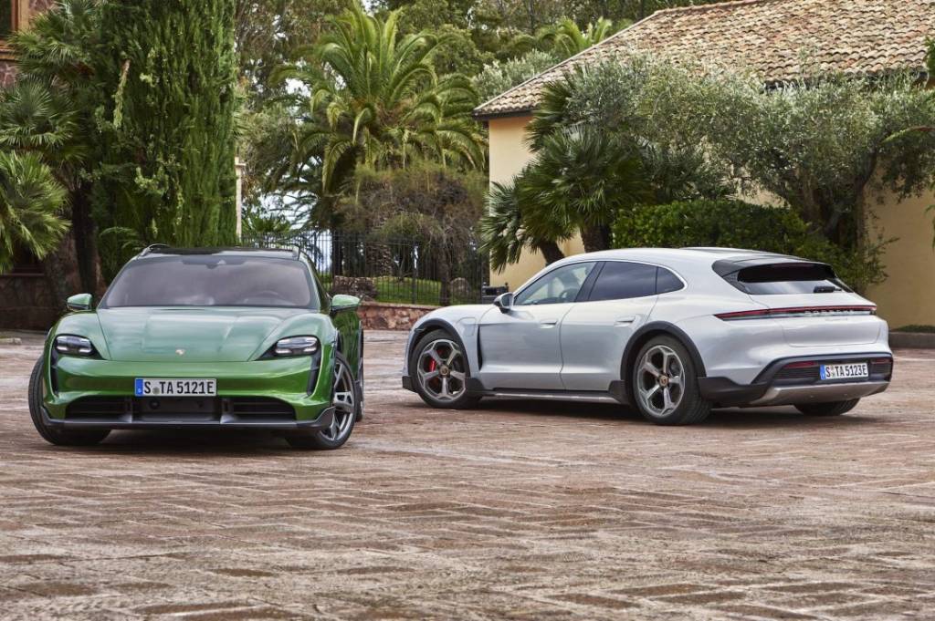 Porsche Taycan Cross Turismo mal estrou e já está confirmado para o Brasil