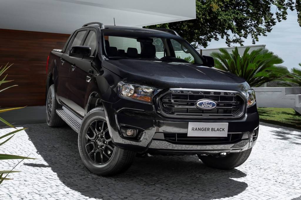 Nova Ford Ranger Black tem motor diesel e visual ‘bombado’ a preço de flex