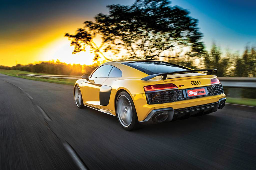 Retorno do Audi R8 GT poderá marcar a despedida de motor V10