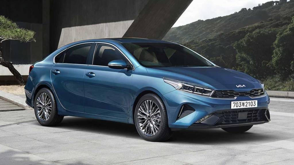 Kia Cerato 2022 tem primeiras fotos oficiais vazadas dias antes da estreia