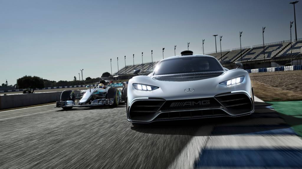 Project One and F1 car É difícil traçar paralelos ao insano Project One, mas seu desenvolvimento serviu de know-how para os projetos elétricos da AMG