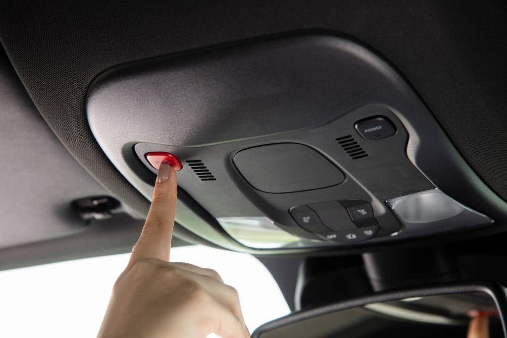renegade_0068 Jeep Renegade agora oferece software e hardware de auxílio em caso de acidentes e emergências
