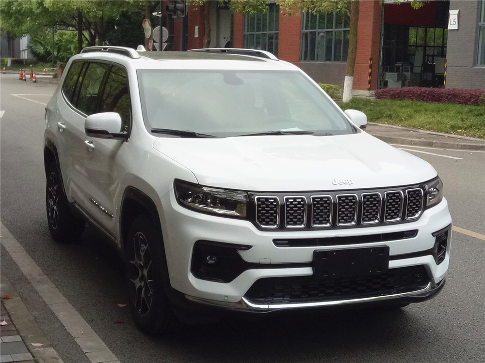 Flagrado, novo Jeep Grand Commander chinês adianta o SUV inédito no Brasil