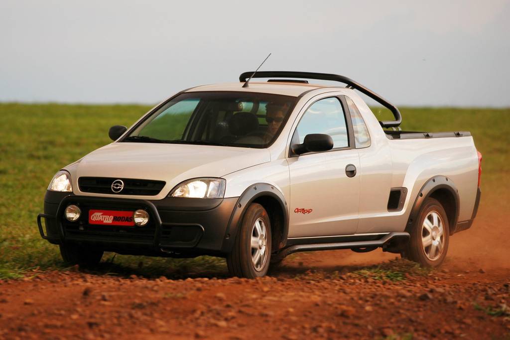 Montana off road 1.8 Total Flex modelo 2005 da Chevrolet testada pela revista Qu_1 Chevrolet Montana Off Road
