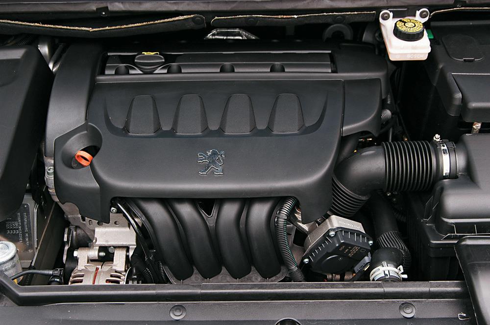 Teste comparativo peruas Marea Weekend toyota fielder peugeot 307 sw (16) Teste comparativo peruas Marea Weekend toyota fielder peugeot 307 sw