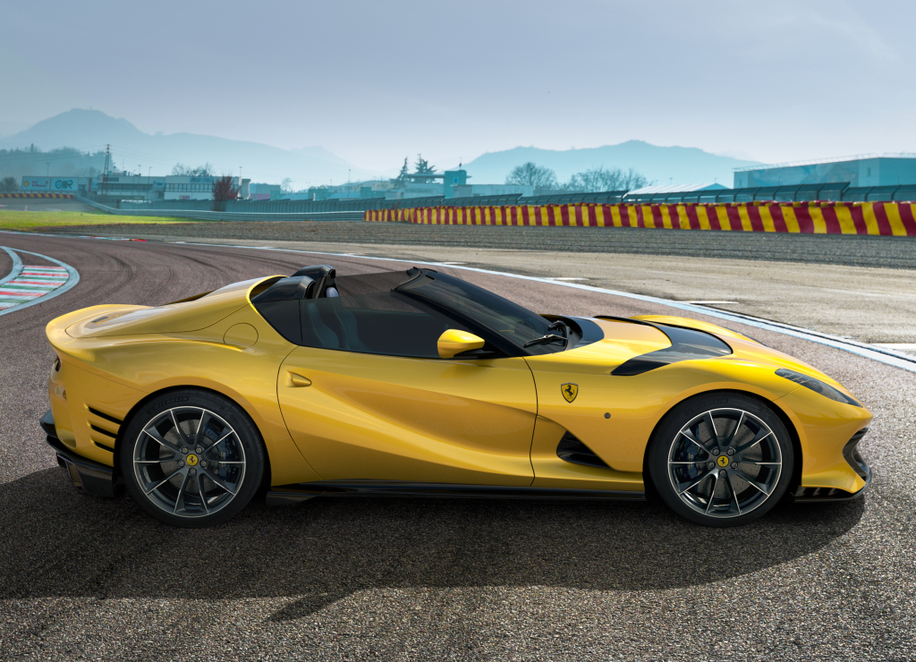 ferrari_812_competizione_ Ferrari 812 Competizione