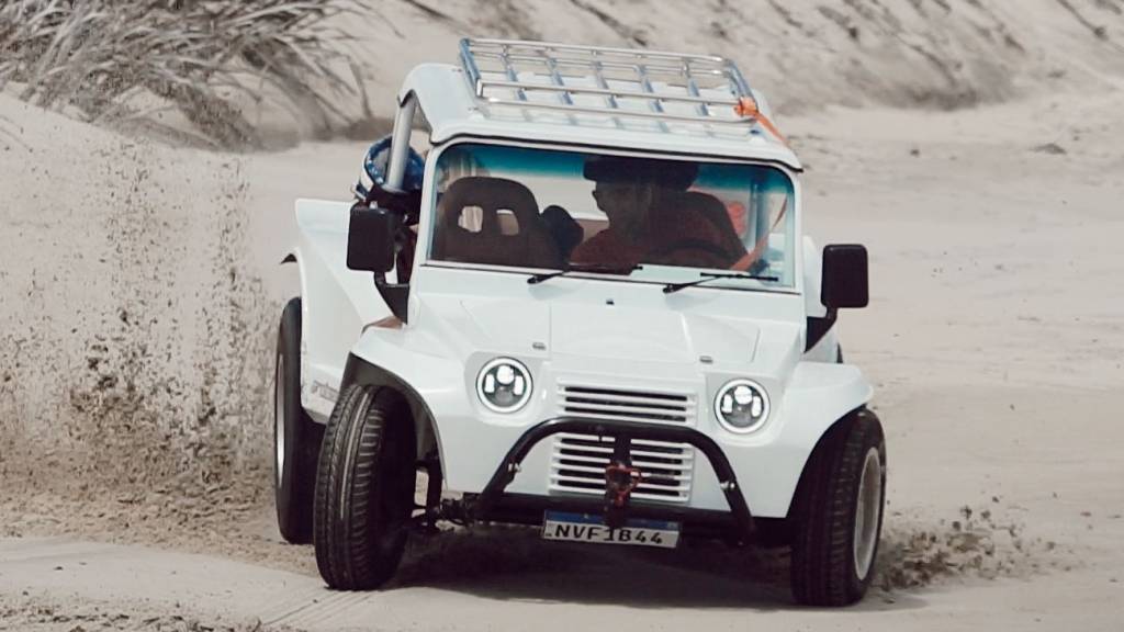 Buggy Branco Fyber 2021 Buggy Branco Fyber 2021 visto de frente