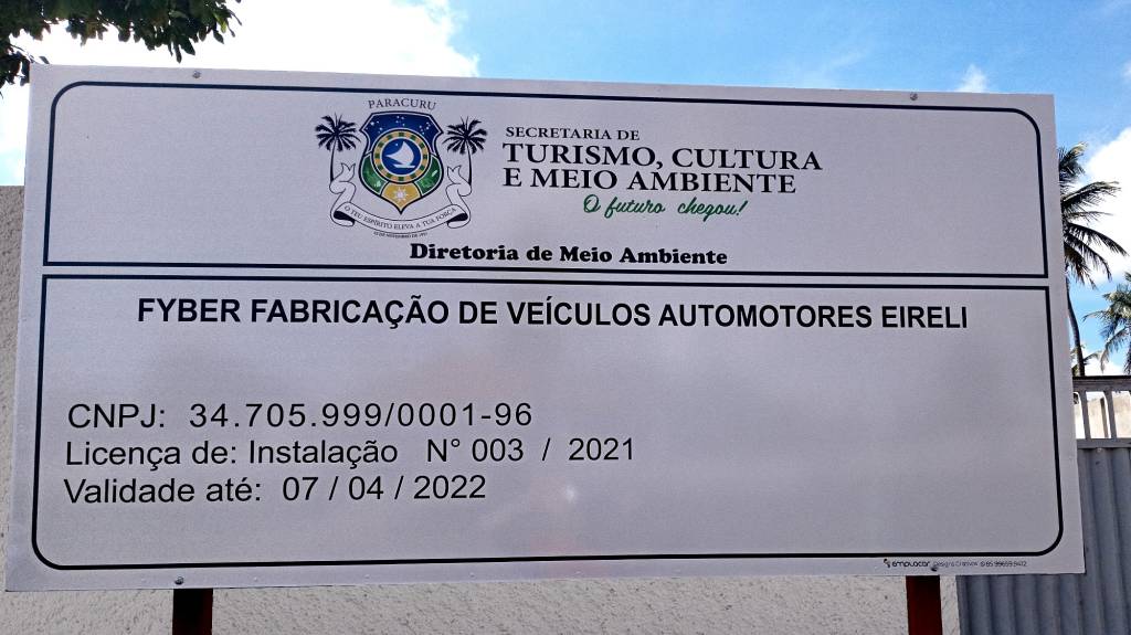 Foto Placa Fábrica Fyber Foto da placa da fábrica da Fyber