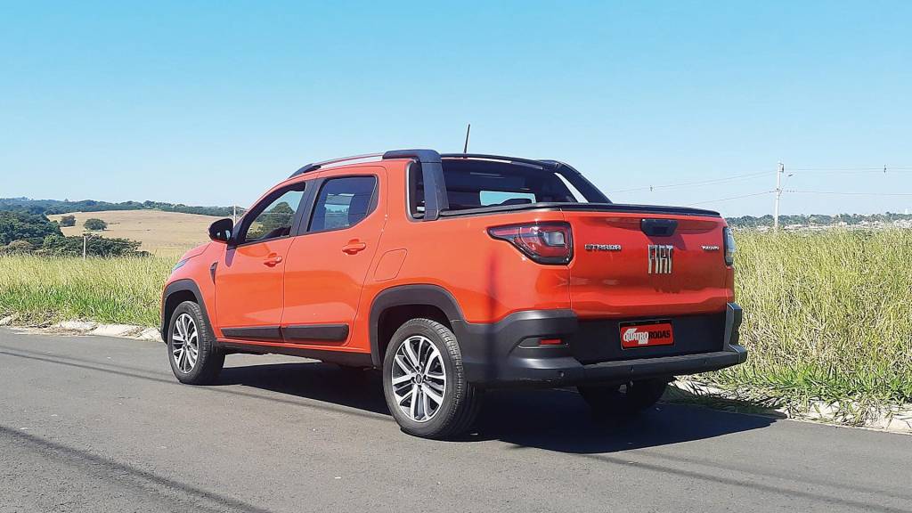 Longa Duração: como nossa Fiat Strada se tornou a primeira com motor V8