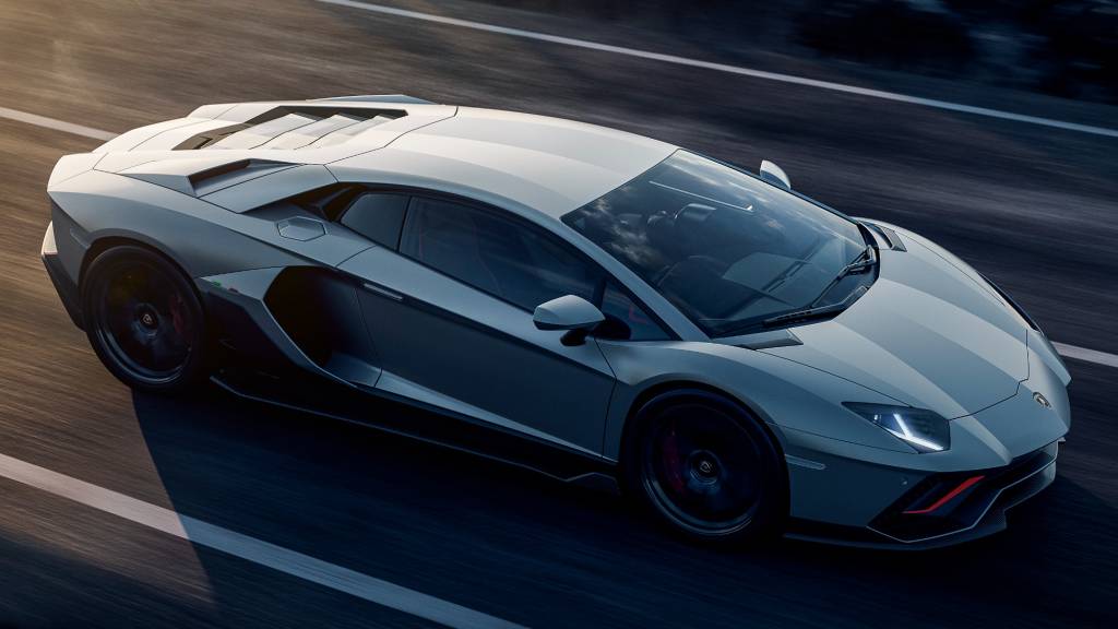 LAMBORGHINI AVENTADOR ULTIMAE Lamborghini Aventador Ultimae prata visto por cima