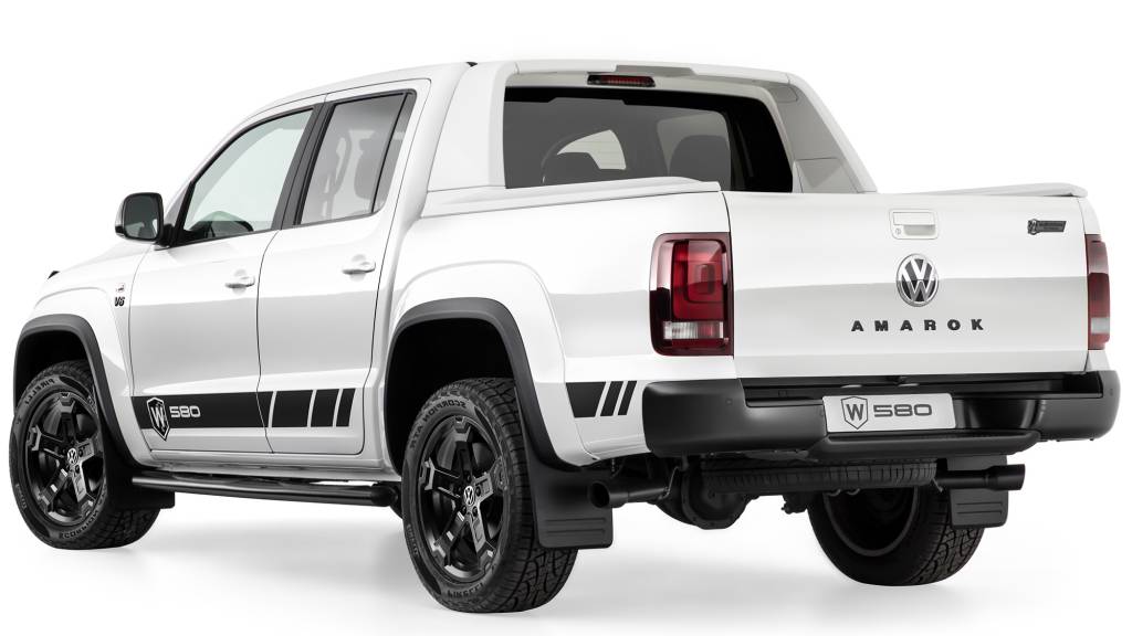 2021 Volkswagen Amarok W580 Press images and footage provided depicts an Amarok W580 pre-production prototype.