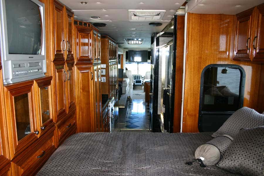 message-editor_1626122893045-tw_bedrooom Interior luxuoso do Terra Wind