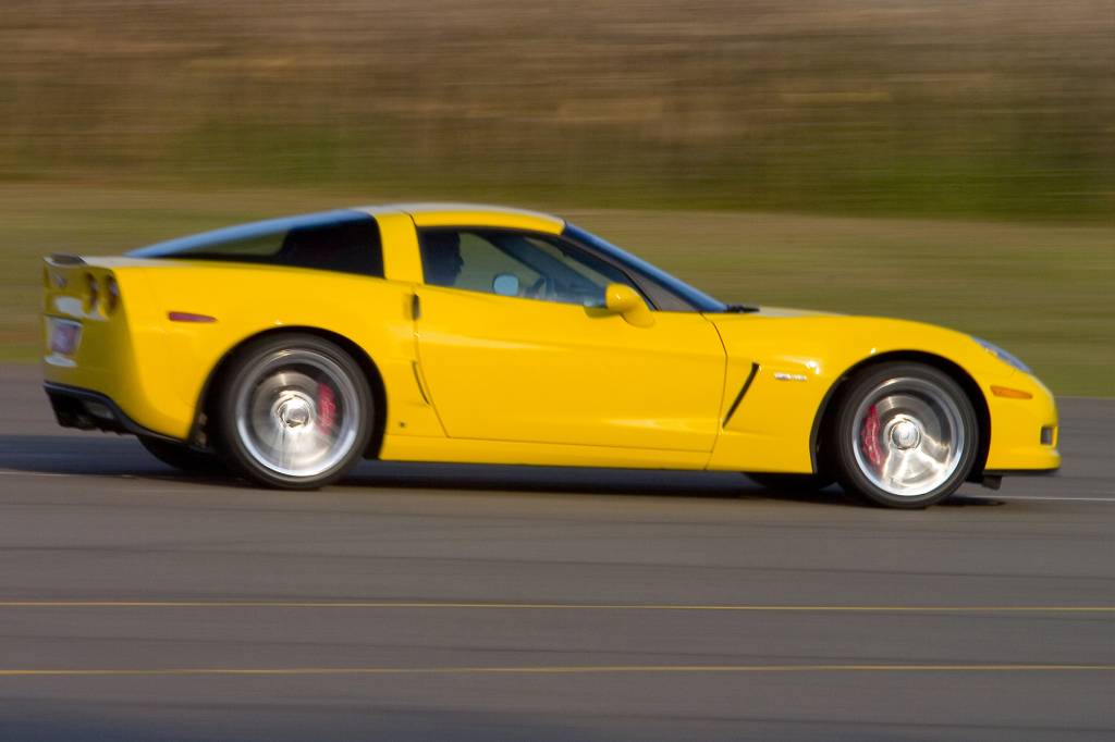 corvette 10 Lateral Corvette Z06