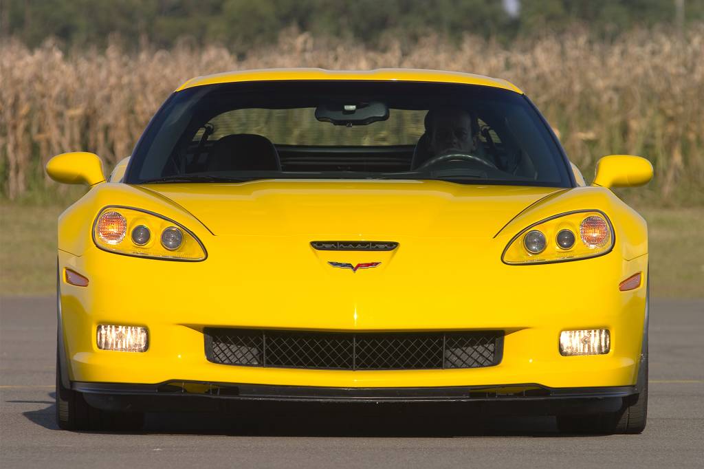 corvette 3 Corvette Z06 visão frontal