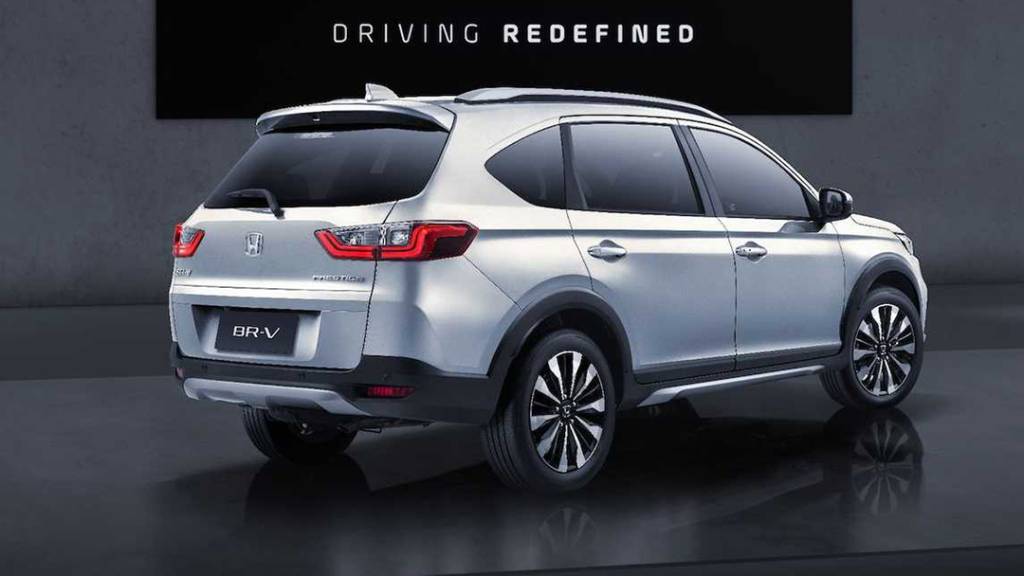 BR-V traseira Honda BR-V lançado na Indonésia traseira