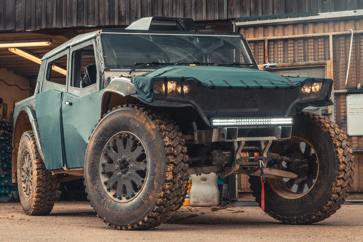 Este jipão 4×4 híbrido roda até 7.000 km sem precisar reabastecer