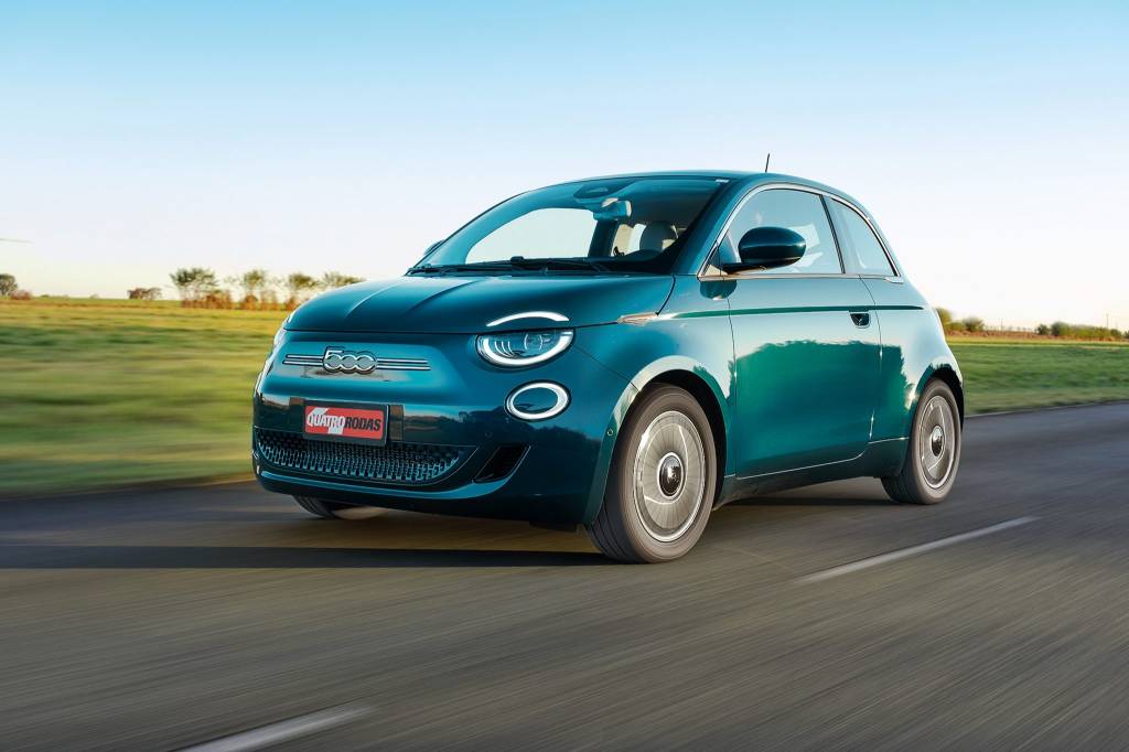Raio X: quanto custa manter um Fiat 500e Icon de R$ 255.990?