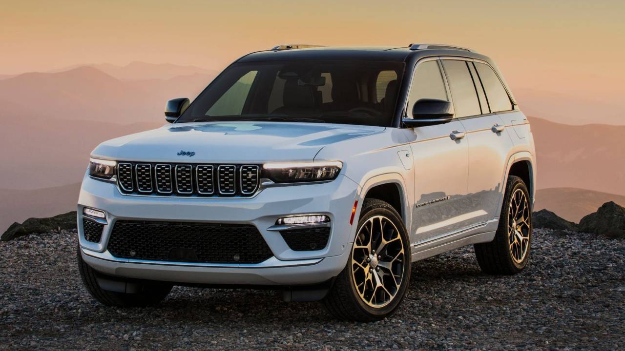 2022-Jeep-Grand-Cherokee