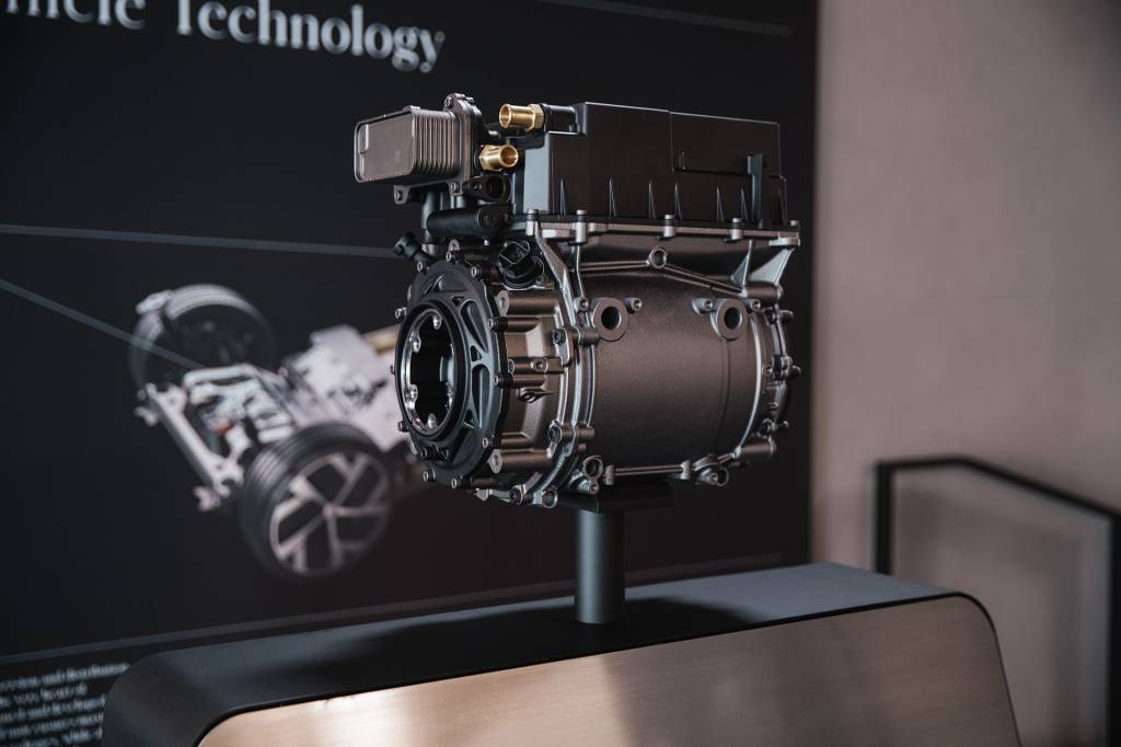 Lucid-studio-3 Acredite: esse motor elétrico cabe em uma mochila e gera 563 cv