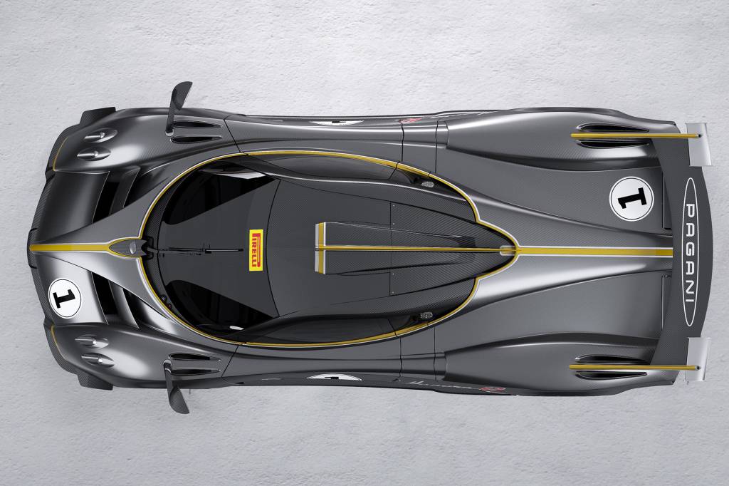 PAGANI HUAYRA R 7 Pagani Huayra R cinza visto de cima