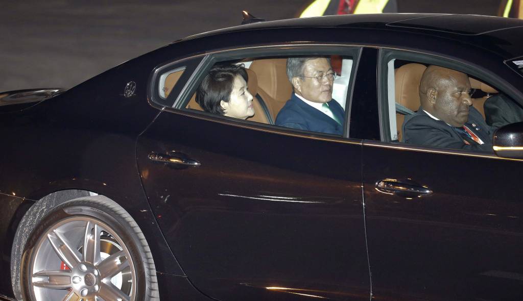 Presidente da Coreia do Sul, Moon Jae-in, em um dos Maserati Presidente da Coreia do Sul, Moon Jae-in, em um dos Maserati