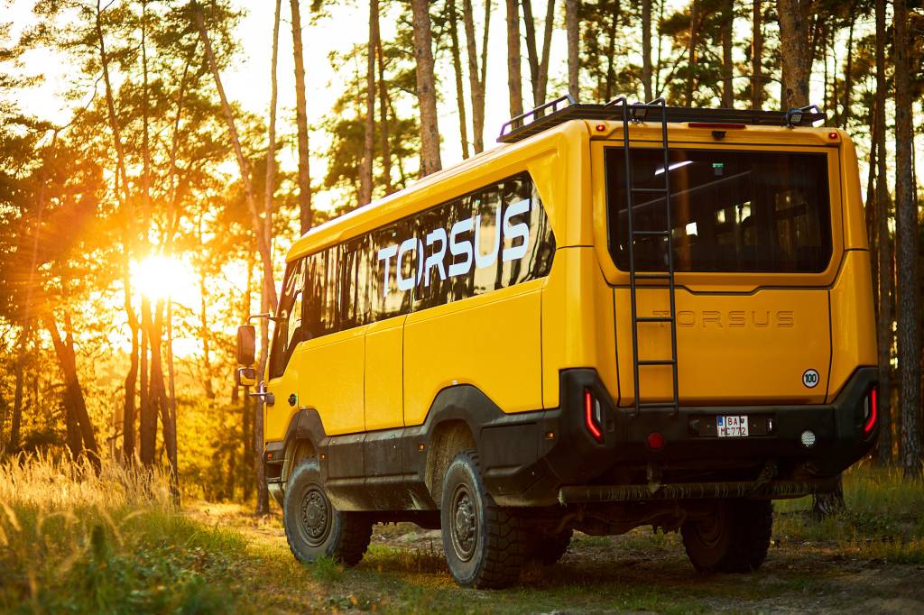 ov-shooting-12 Onibus Torsus Praetorian subida