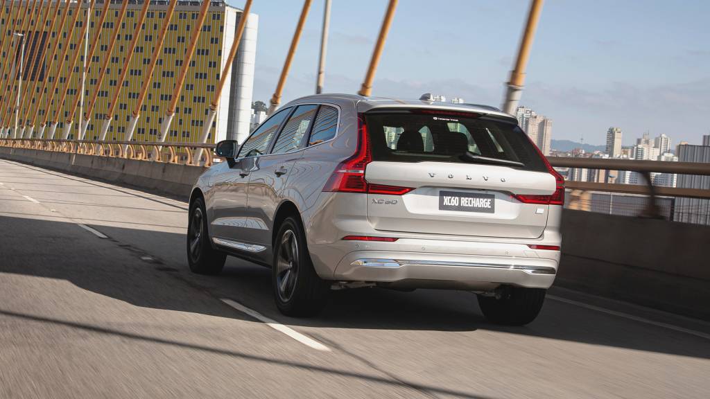 Volvo XC60 Recharge – Foto Fabio Aro (25) Novo Volvo XC60 já está à vendas — mas com unidades limitadas pela crise de semicondutores