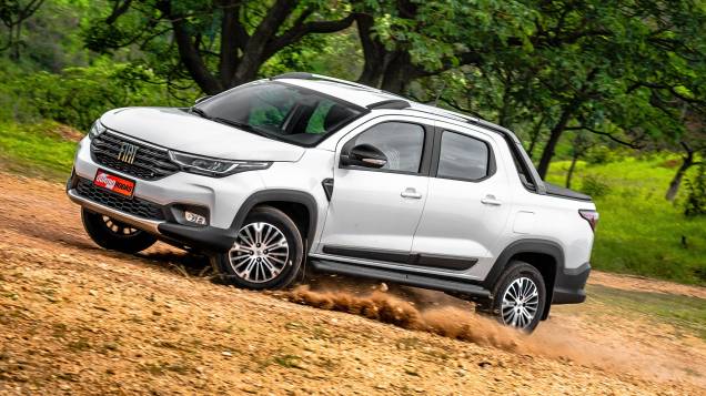 Fiat Strada Ranch CVT Fiat Strada Ranch CVT