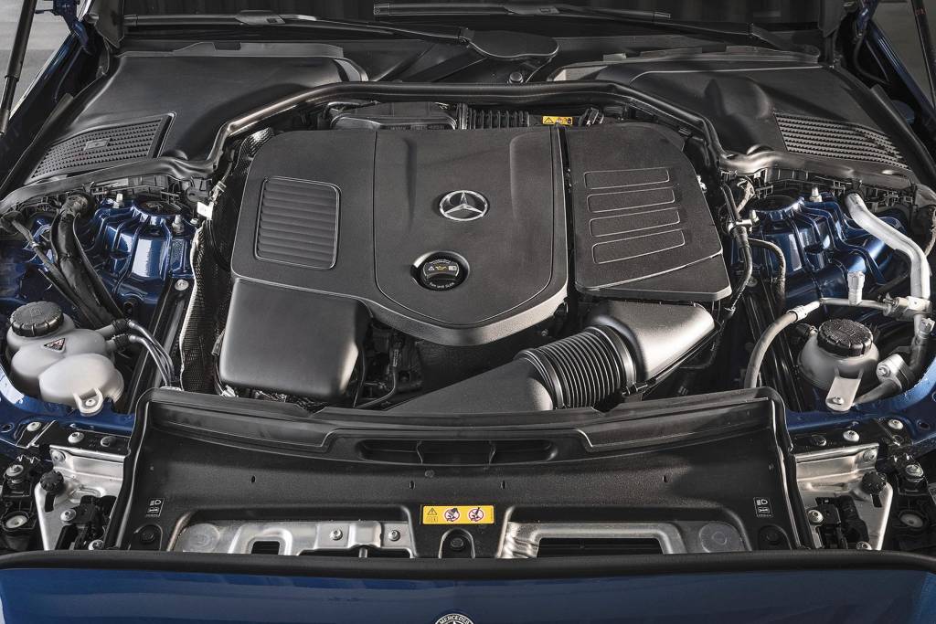Mercedes-Benz C 200 All-Terrain 4MATIC Mercedes-Benz C 200 All-Terrain 4MATIC