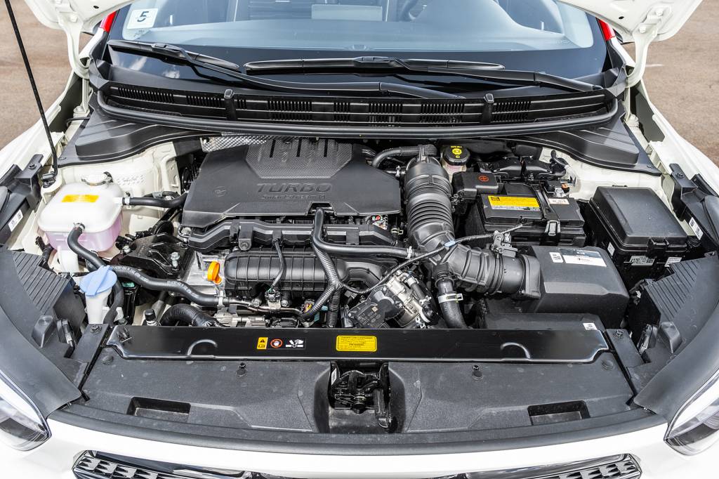57_kia_stonic Sistema de 48V também comanda a duração da aberturas das válvulas do 1.0, tornando-o mais eficiente