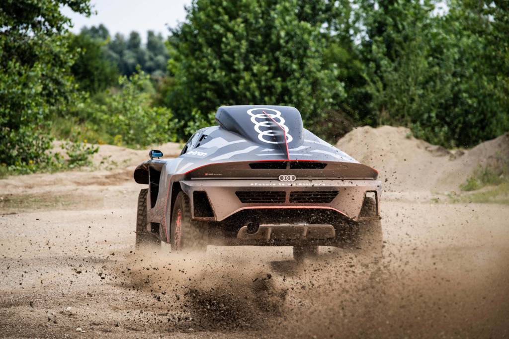 Road to Dakar – Test Audi Sport Audi RS Q e-tron