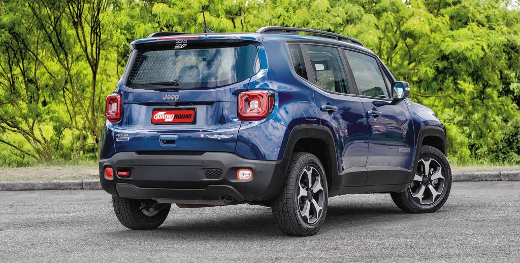 Renegade Diesel Strada é o carro mais vendido de 2021 e Fiat lidera como marca