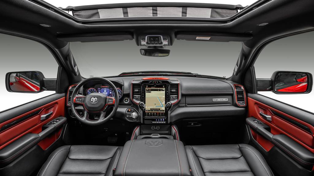 RAM 1500 INTERIOR RAM 1500 Rebel interior