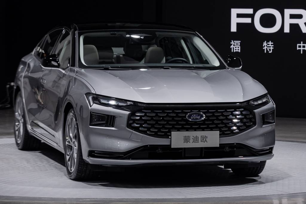 All-new Mondeo All-new Mondeo premieres at the Ford China Design Center