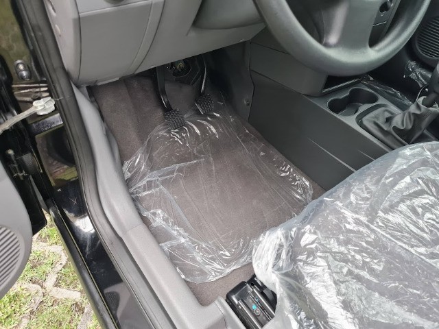 Chevrolet Meriva 2010 2011 (13) Aparentemente muito bem conservada, a Meriva foi vendida em questão de poucos dias