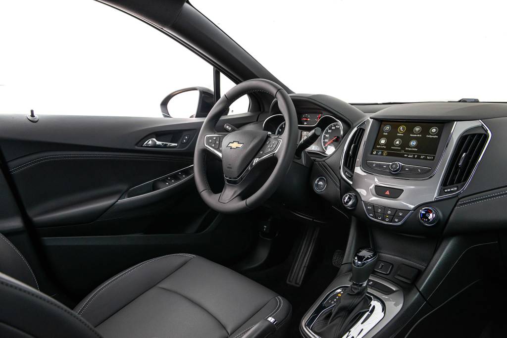 Chevrolet Cruze Midnight Chevrolet Cruze Midnight