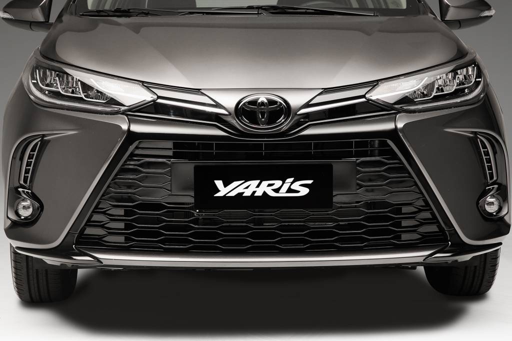 Toyota Yaris 2023 (8) Toyota Yaris 2023 (8)