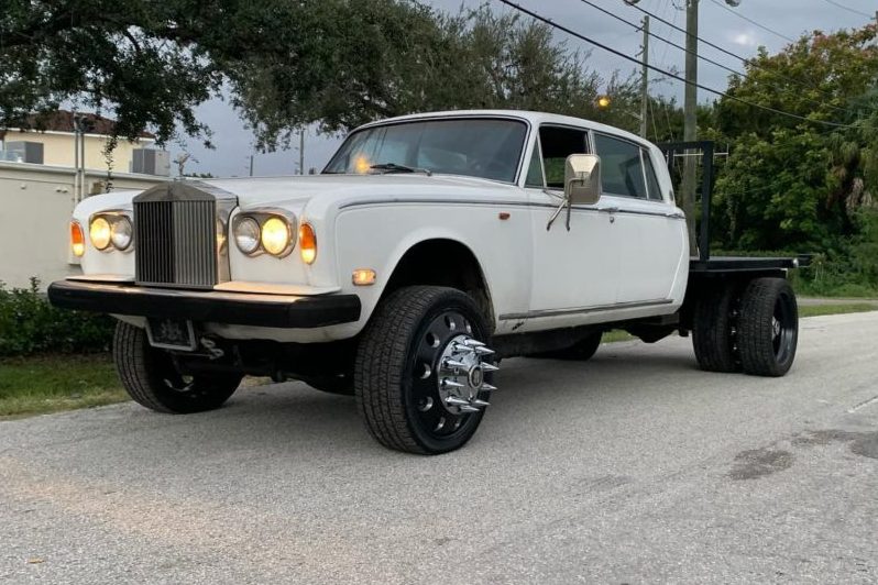 Rolls Royce picape frontal